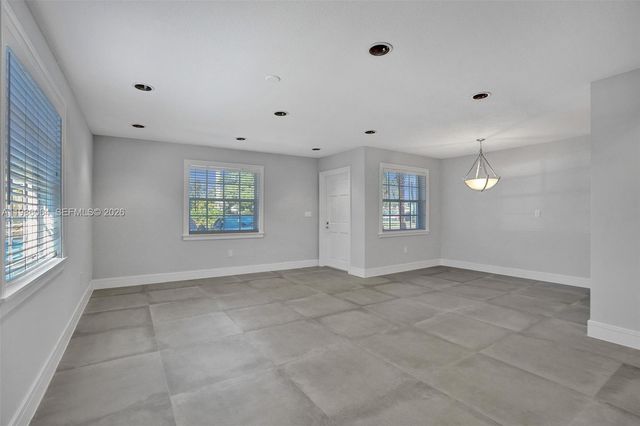 902 Mandarin Isle 2, Fort Lauderdale, FL 33315