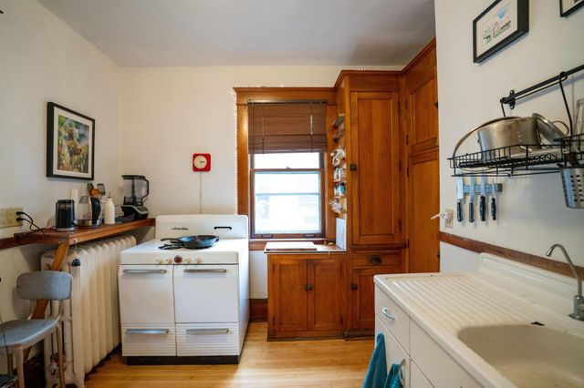 1879 Portland Avenue 3, Saint Paul, MN 55104