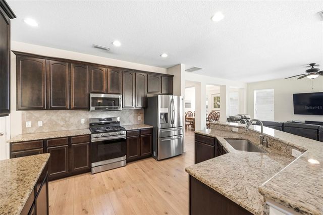 2734 SILVERMOSS DRIVE, Wesley Chapel, FL 33544