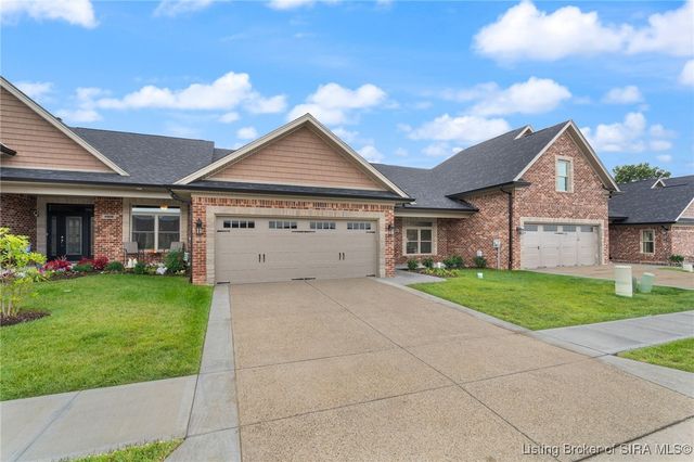 1903 Mystic Falls Circle 229, Jeffersonville, IN 47130