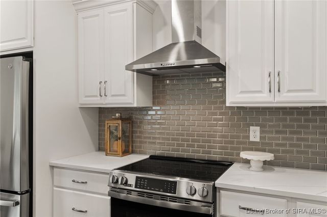 1903 Mystic Falls Circle 229, Jeffersonville, IN 47130