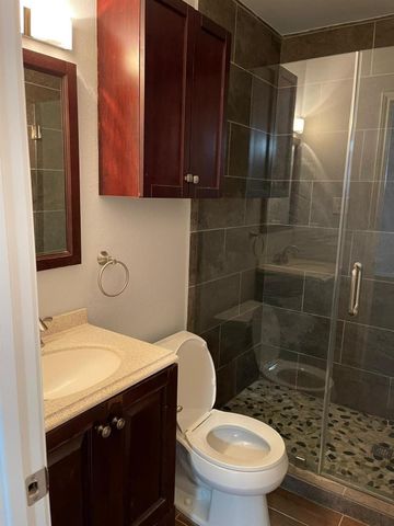 6402 Del Monte Drive 72, Houston, TX 77057