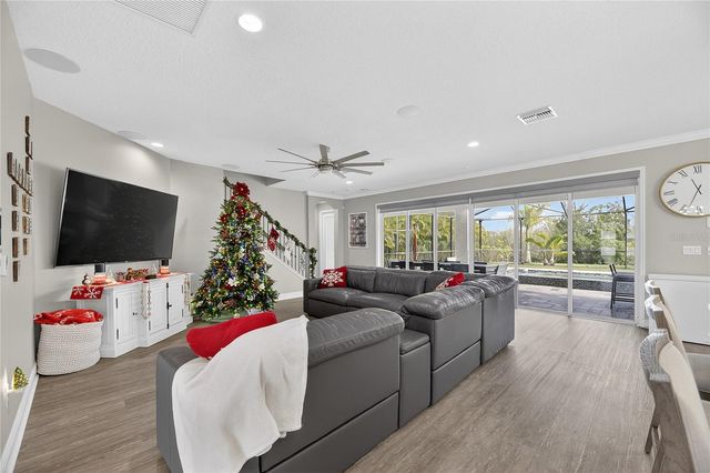 7424 PARADISO DRIVE, Apollo Beach, FL 33572