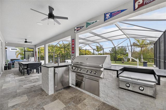 7424 PARADISO DRIVE, Apollo Beach, FL 33572