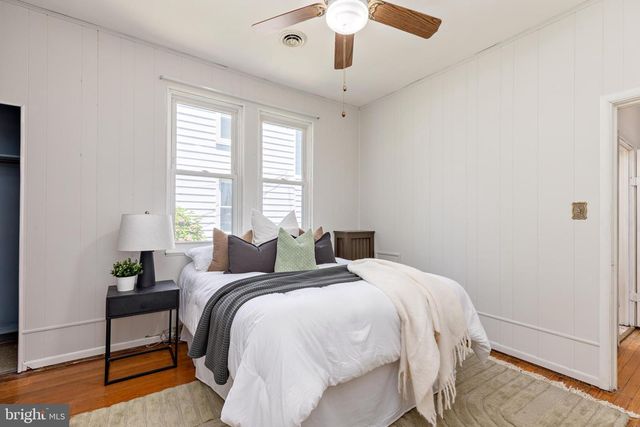 6426 SHERWOOD RD, Baltimore, MD 21239