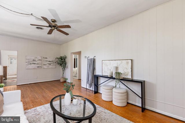 6426 SHERWOOD RD, Baltimore, MD 21239