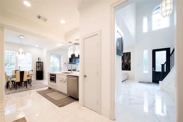 4744 Post Oak Timber Drive 39, Houston, TX 77056