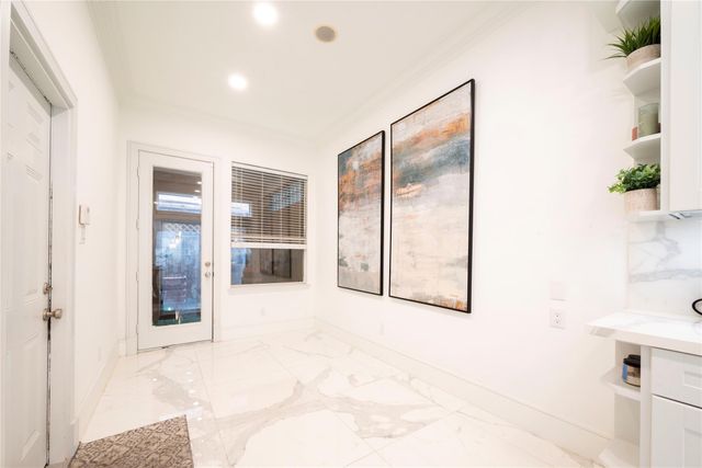 4744 Post Oak Timber Drive 39, Houston, TX 77056