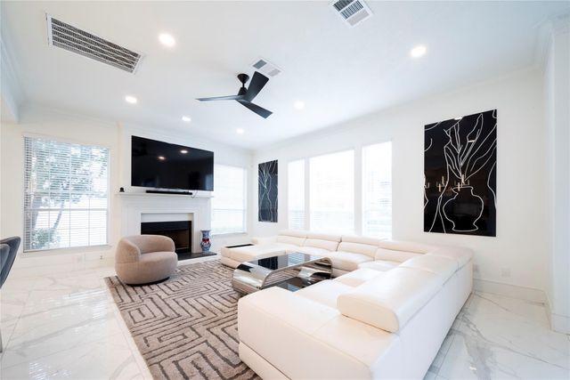 4744 Post Oak Timber Drive 39, Houston, TX 77056