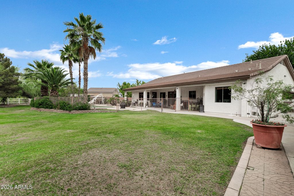 Image 27 of property listing at 19905 E ARROYO Court, Queen Creek, AZ 85142