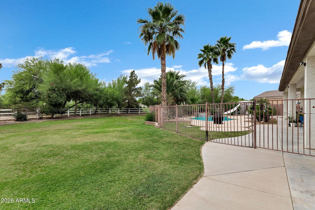 Image 29 of property listing at 19905 E ARROYO Court, Queen Creek, AZ 85142