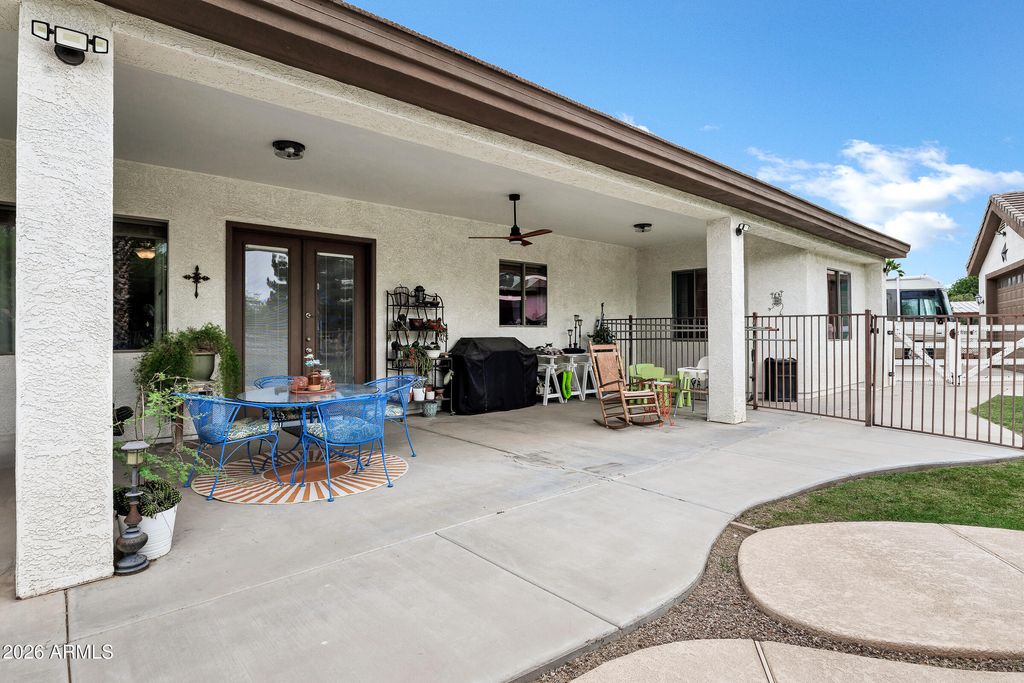 Image 32 of property listing at 19905 E ARROYO Court, Queen Creek, AZ 85142
