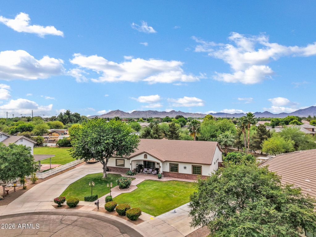 Image 34 of property listing at 19905 E ARROYO Court, Queen Creek, AZ 85142