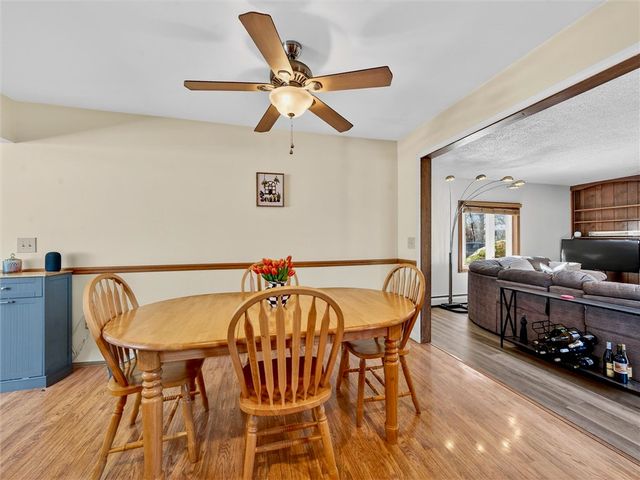 41 Appian Drive, Gates, NY 14606