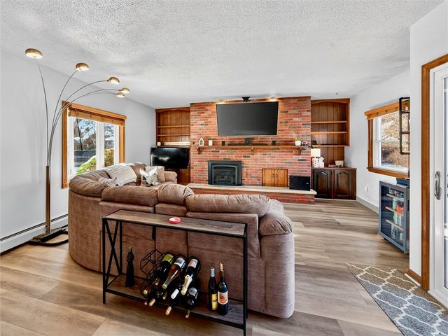 41 Appian Drive, Gates, NY 14606