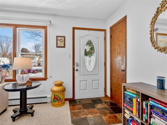 41 Appian Drive, Gates, NY 14606