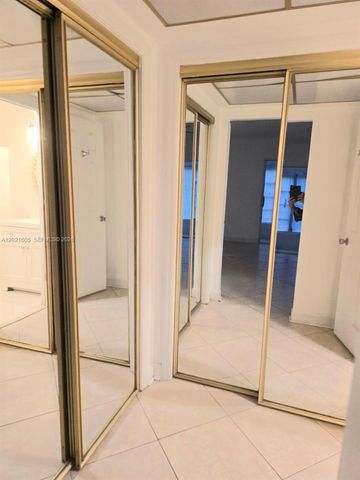 2309 Park Ln 116, Hollywood, FL 33021
