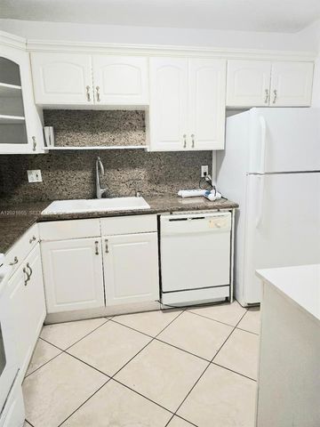 2309 Park Ln 116, Hollywood, FL 33021