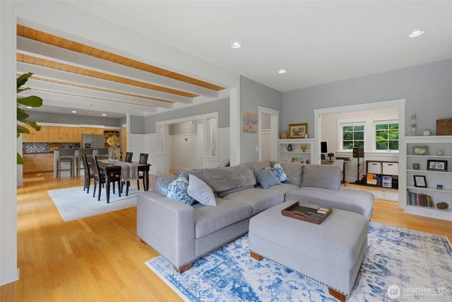 7394 Hawkstone Avenue SW, Port Orchard, WA 98367
