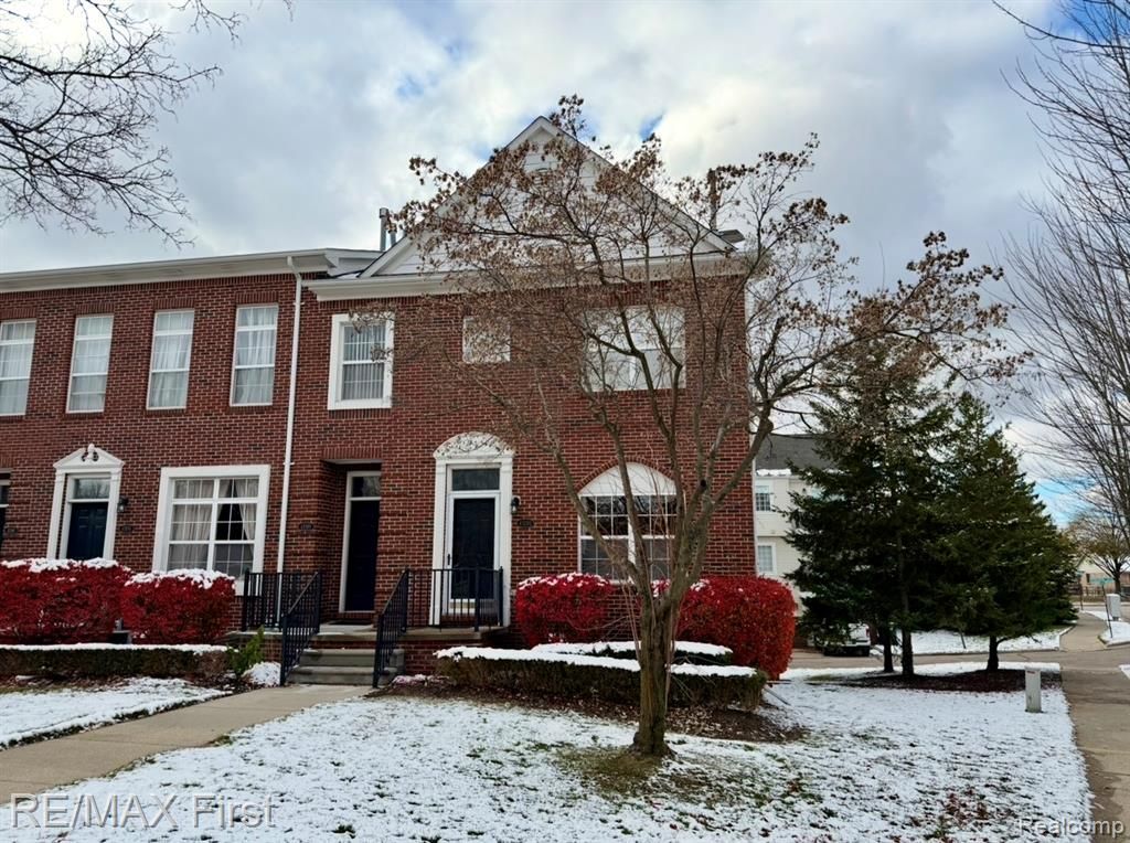 43203 Strand Drive, Sterling Heights, MI 48313