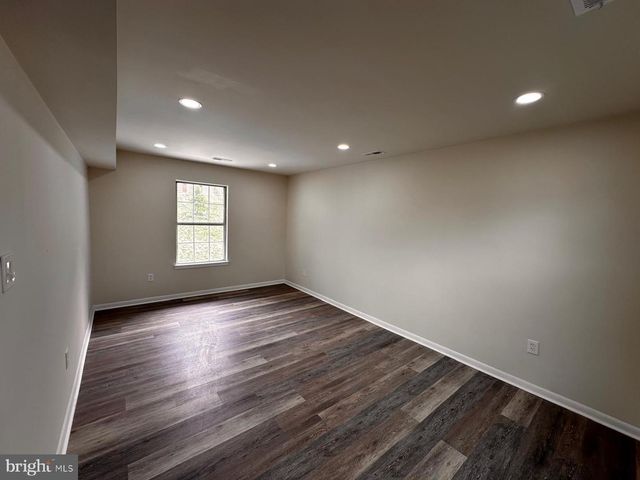 12800 ASBURY DR, Fort Washington, MD 20744