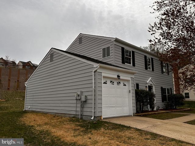 12800 ASBURY DR, Fort Washington, MD 20744