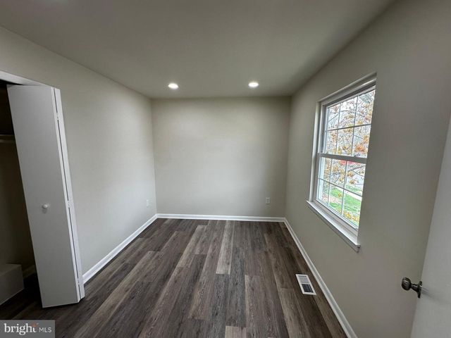 12800 ASBURY DR, Fort Washington, MD 20744