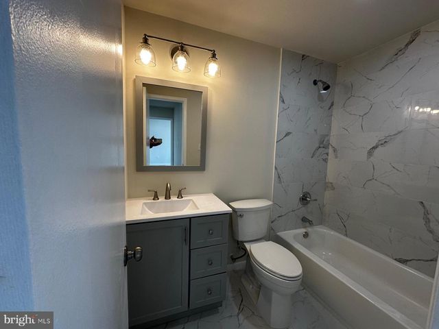 12800 ASBURY DR, Fort Washington, MD 20744