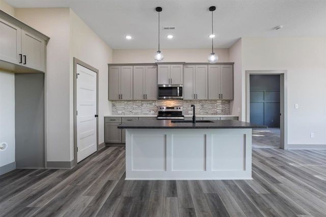 5522 N St. Paul Ct., Wichita, KS 67204