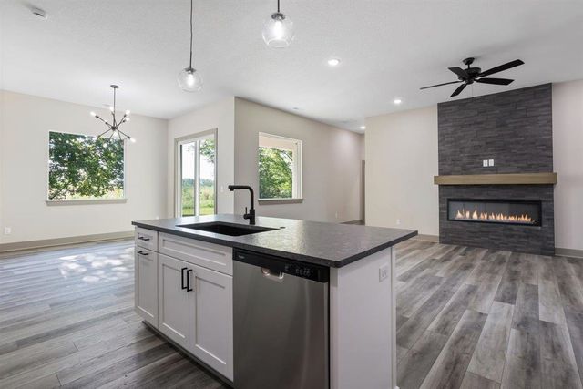 5522 N St. Paul Ct., Wichita, KS 67204