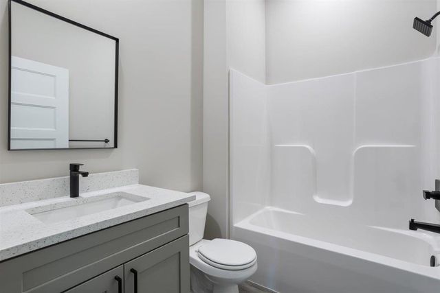 5522 N St. Paul Ct., Wichita, KS 67204