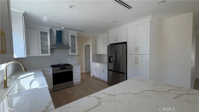 10641 Helendale, Tujunga, CA 91042