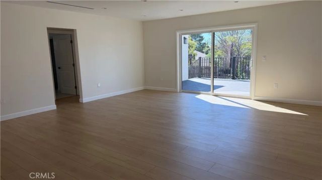 10641 Helendale, Tujunga, CA 91042