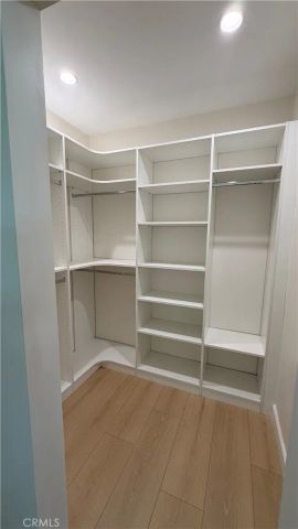 10641 Helendale, Tujunga, CA 91042