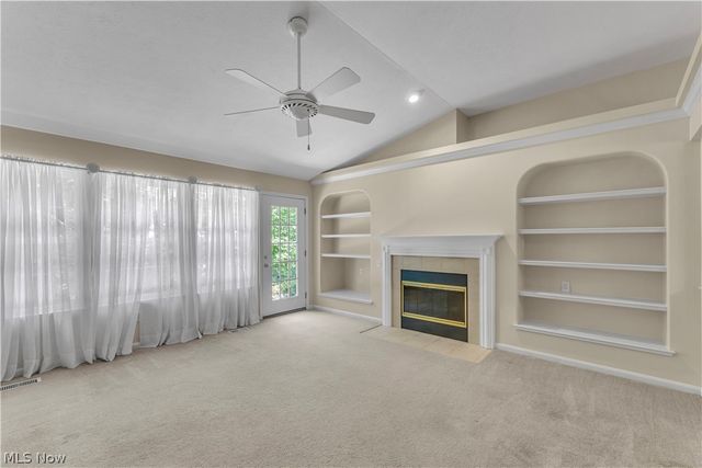 29 Community Drive, Avon Lake, OH 44012