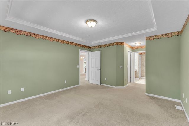 29 Community Drive, Avon Lake, OH 44012