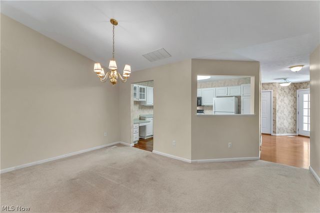 29 Community Drive, Avon Lake, OH 44012