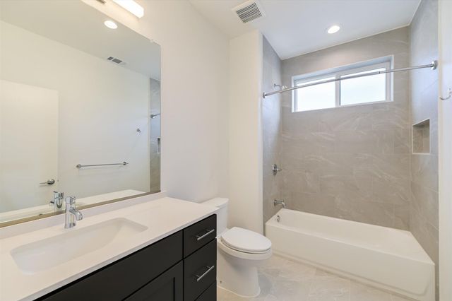 2211 E M Franklin Ave 22, Austin, TX 78723