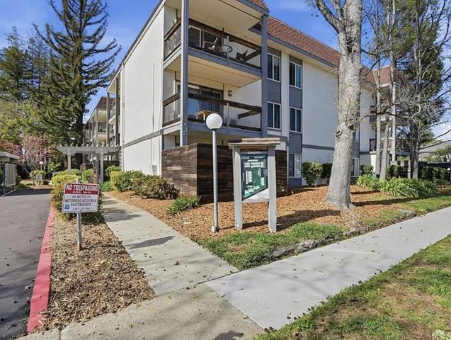 4081 Clayton Road 235, Concord, CA 94521