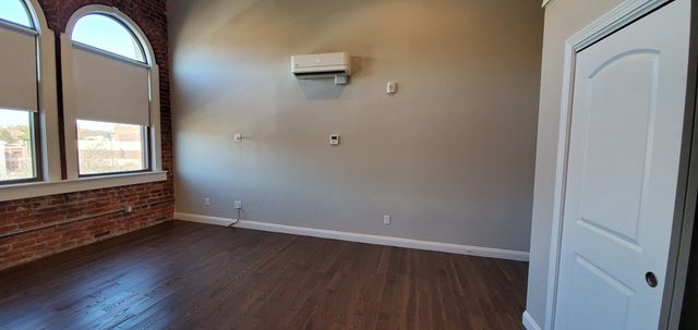 1 Main St 303, Peabody, MA 01960