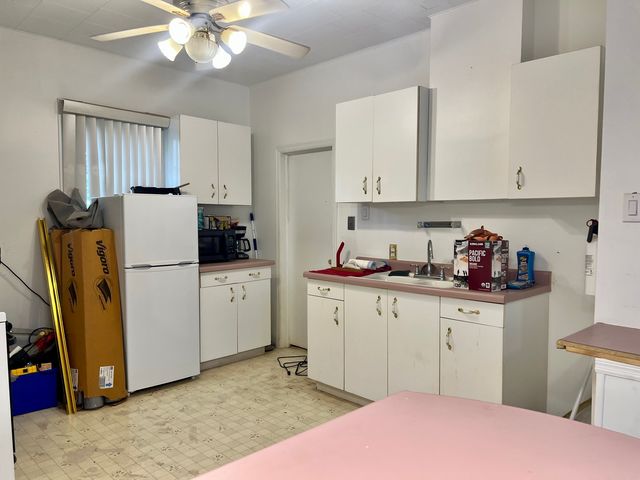 305 Park Street, Danville, IL 61832