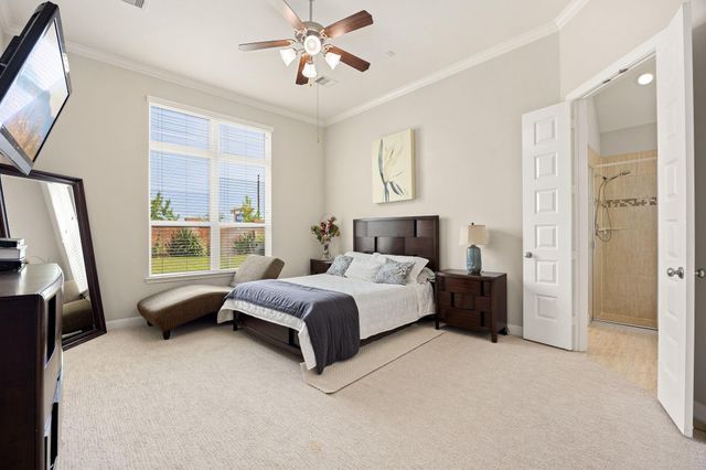 25819 Oakwood Knoll Drive, Katy, TX 77494
