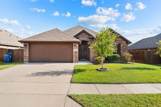 105 Vickie Drive, Keene, TX 76059