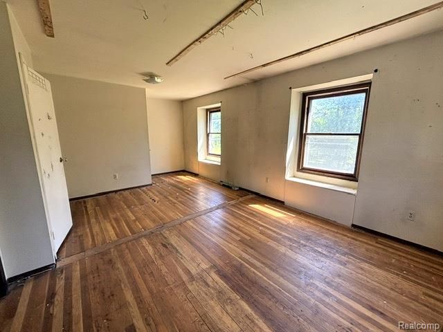 6080 Cedar Lake Road, Putnam Township, MI 48169