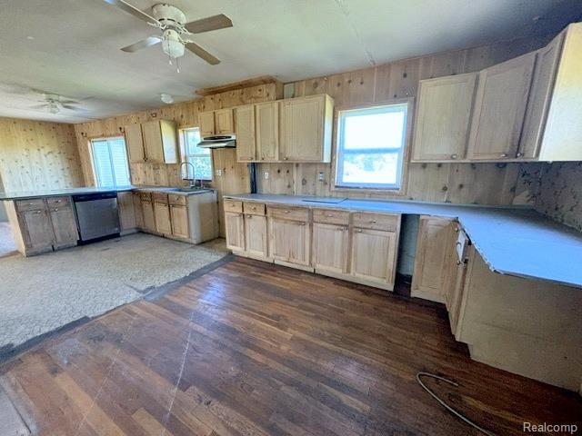 6080 Cedar Lake Road, Putnam Township, MI 48169