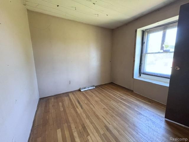 6080 Cedar Lake Road, Putnam Township, MI 48169
