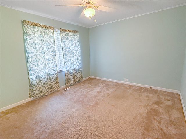 1711 W Cline Road, Clarksville, AR 72830