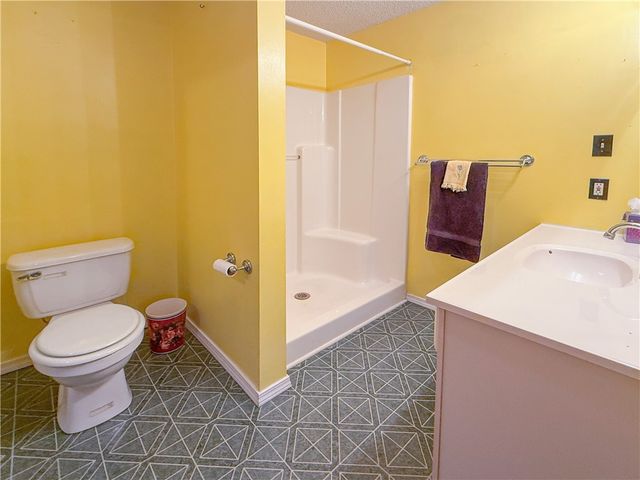 1711 W Cline Road, Clarksville, AR 72830