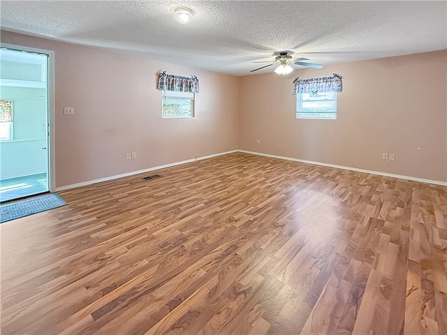 1711 W Cline Road, Clarksville, AR 72830