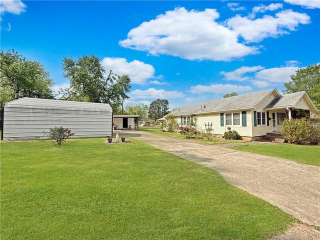 1711 W Cline Road, Clarksville, AR 72830